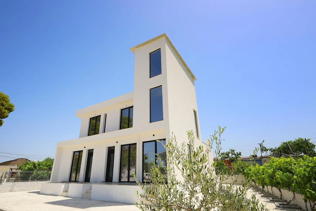 Vila S&S Vlorë